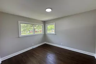 405 Cedar St NW, Demotte, IN 46310 - Photo 17