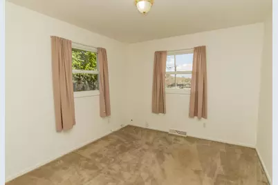208 Meadow Lane, Lowell, IN 46356 - Photo 7
