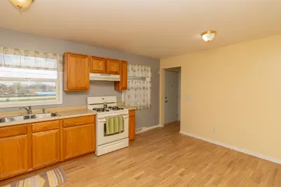 208 Meadow Lane, Lowell, IN 46356 - Photo 5