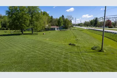 2677 E State Rd 2, Rolling Prairie, IN 46371 - Photo 39