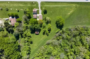 2677 E State Rd 2, Rolling Prairie, IN 46371 - Photo 31