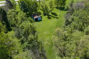 2677 E State Rd 2, Rolling Prairie, IN 46371 - Photo 33