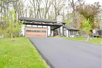 456 Roxbury Road, Valparaiso, IN 46385 - Photo 1