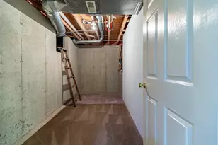 6843 Falcon Dr, Schererville, IN 46375 - Photo 25