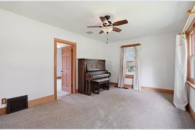 10351 Joliet Street, Saint John, IN 46373 - Photo 11
