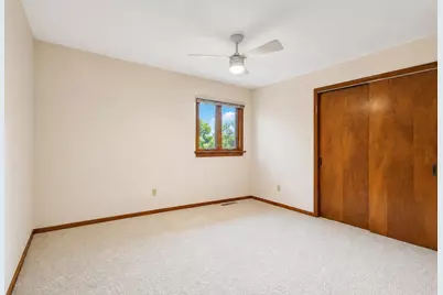 8210 Tapper Avenue, Munster, IN 46321 - Photo 9