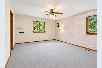 8210 Tapper Avenue, Munster, IN 46321 - Photo 7