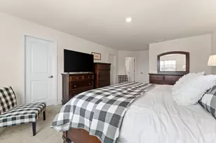 1835 E 110th Pl, Crown Point, IN 46307 - Photo 17