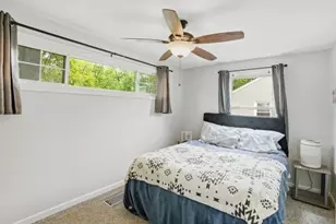323 S Pettibone St, Crown Point, IN 46307 - Photo 9