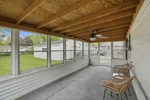 323 S Pettibone St, Crown Point, IN 46307 - Photo 15
