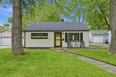 323 S Pettibone Street, Crown Point, IN 46307 - Photo 1