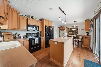 255 E U.S. Hwy 6, Valparaiso, IN 46383 - Photo 7