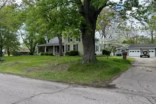 1001 Earl Rd, Michigan City, IN 46360 - Photo 3