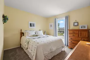 3697 Kingsway Dr, Crown Point, IN 46307 - Photo 15