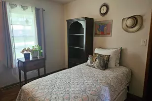 333 Indiana St, Westchester Township, IN 46304 - Photo 11