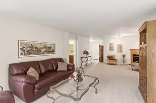 1096 Lakewood Ct, Schererville, IN 46375 - Photo 15