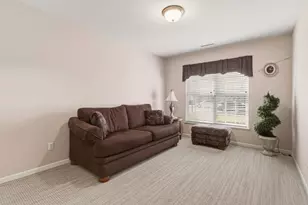 1096 Lakewood Ct, Schererville, IN 46375 - Photo 19