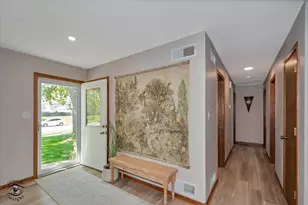 934 Windsor Ln, Dyer, IN 46311 - Photo 5