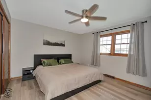 934 Windsor Ln, Dyer, IN 46311 - Photo 11