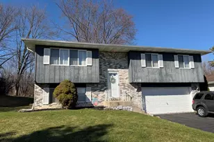 1318 Brandywine Rd, Crown Point, IN 46307 - Photo 1