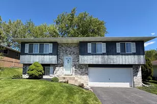 1318 Brandywine Rd, Crown Point, IN 46307 - Photo 1