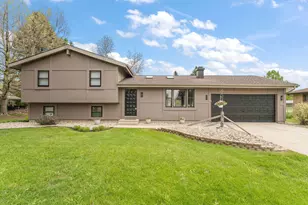 55944 Buckeye Rd, Mishawaka, IN 46545 - Photo 3