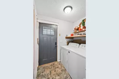8761 N 1300 E, Burnettsville, IN 47926 - Photo 5