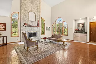 3315 W 138th Ln, Crown Point, IN 46307 - Photo 7