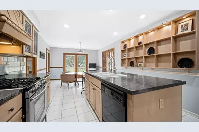 3315 W 138th Lane, Crown Point, IN 46307 - Photo 9