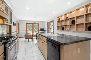 3315 W 138th Ln, Crown Point, IN 46307 - Photo 11