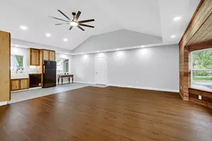 1248 Dogwood Dr, Chesterton, IN 46304 - Photo 9