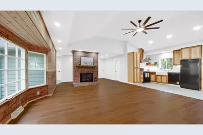 1248 Dogwood Drive, Chesterton, IN 46304 - Photo 5