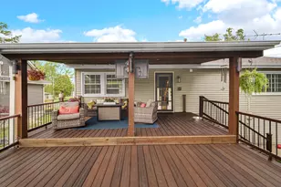 235 E 13th St, Hobart, IN 46342 - Photo 11