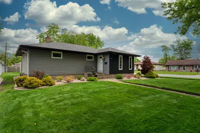 9247 Cottage Grove Avenue, Highland, IN 46322 - Photo 3