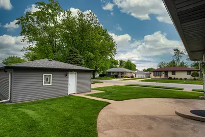 9247 Cottage Grove Avenue, Highland, IN 46322 - Photo 27