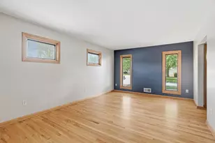 9247 Cottage Grove Ave, Highland, IN 46322 - Photo 7