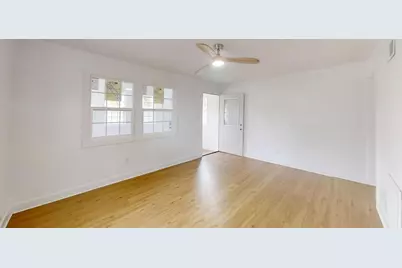 907 Central Avenue, Gary, IN 46407 - Photo 9
