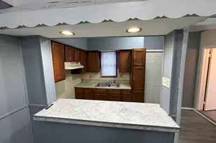 3464 Pennsylvania St, Gary, IN 46409 - Photo 5