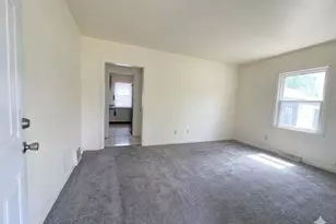 201 Johnson St, Gary, IN 46402 - Photo 5