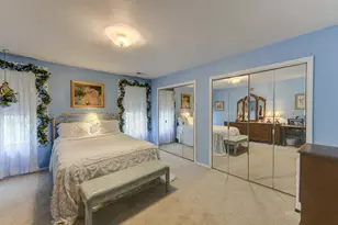 2242 Deerpath Dr W, Schererville, IN 46375 - Photo 15