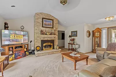 12181 N 332 E #46, Demotte, IN 46310 - Photo 19