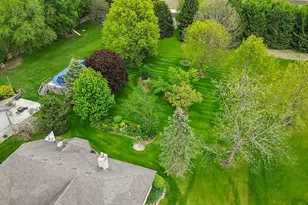 12181 N 332E, Demotte, IN 46310 - Photo 17