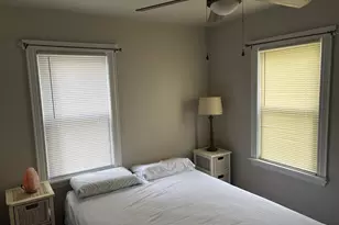 6995 Madison St, Merrillville, IN 46410 - Photo 5