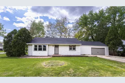 11105 W 105th Place, Saint John, IN 46373 - Photo 1