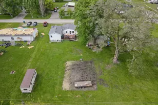 607 E Washington St, Morocco, IN 47963 - Photo 9