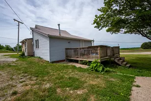 307 W 6th, Earl Park, IN 47942 - Photo 5