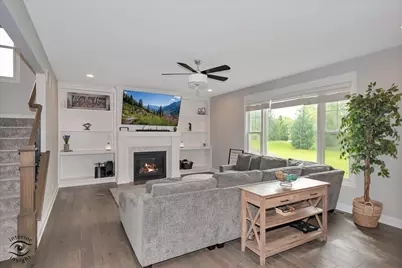 12925 Red Lily Way, Saint John, IN 46373 - Photo 9
