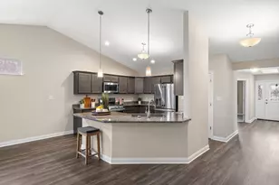 14082 Breakwater Ln, Cedar Lake, IN 46303 - Photo 5