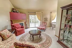 8113 Victoria Pl, Crown Point, IN 46307 - Photo 9
