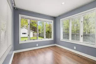 8549 Greenwood Ave, Munster, IN 46321 - Photo 11